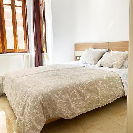 Valencia Cerca Al Puerto Shared Apartment Exterior photo