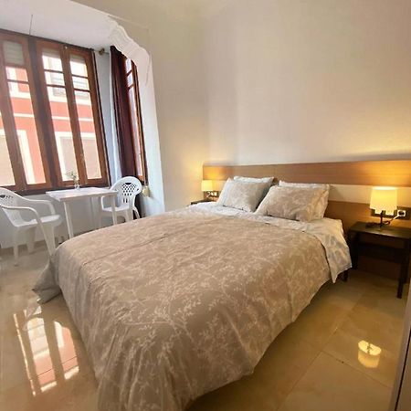 Valencia Cerca Al Puerto Shared Apartment Exterior photo