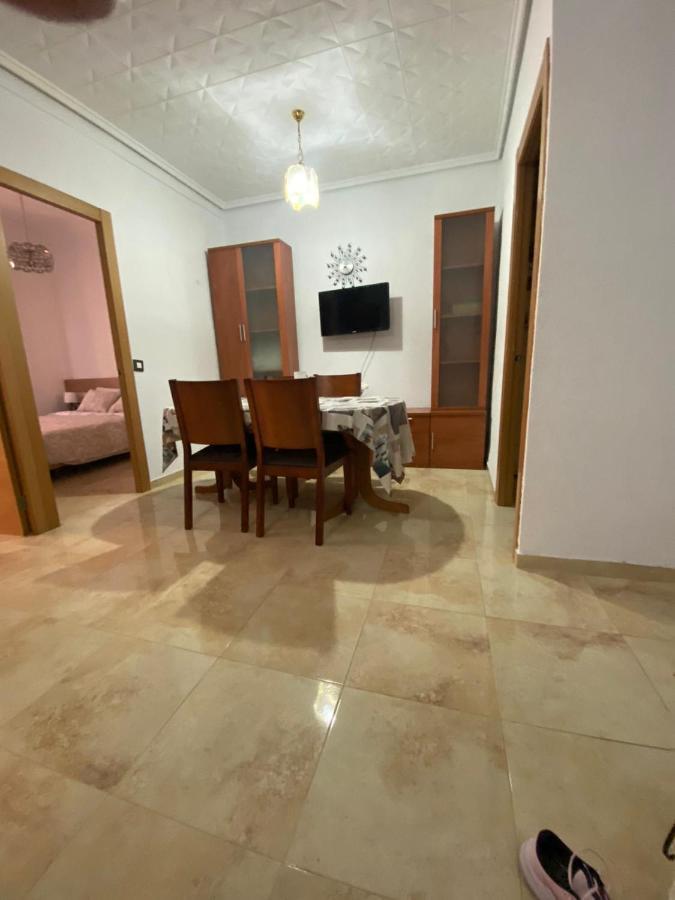 Valencia Cerca Al Puerto Shared Apartment Exterior photo